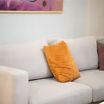 Center Tirana Liv Apartment