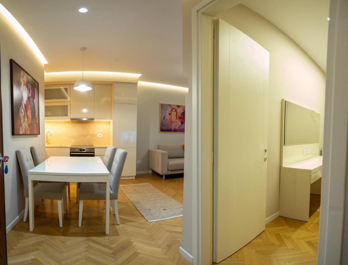Center Liv Appartement *
